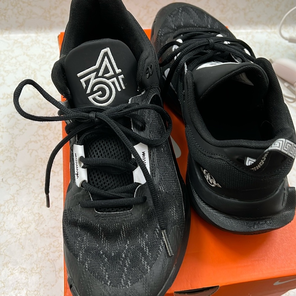 Mens nikes